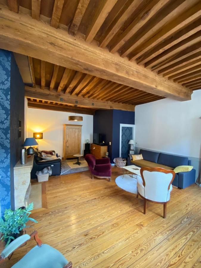 Vaste Appartement Centre Historique De โดล ภายนอก รูปภาพ